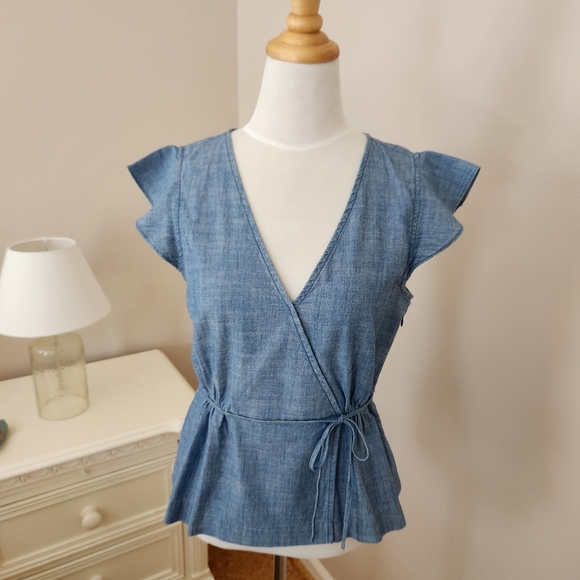 J BY J. CREW CHAMBRAY FLUTTER SLEEVE FAUX WRAP TOP - Picture 1 of 5